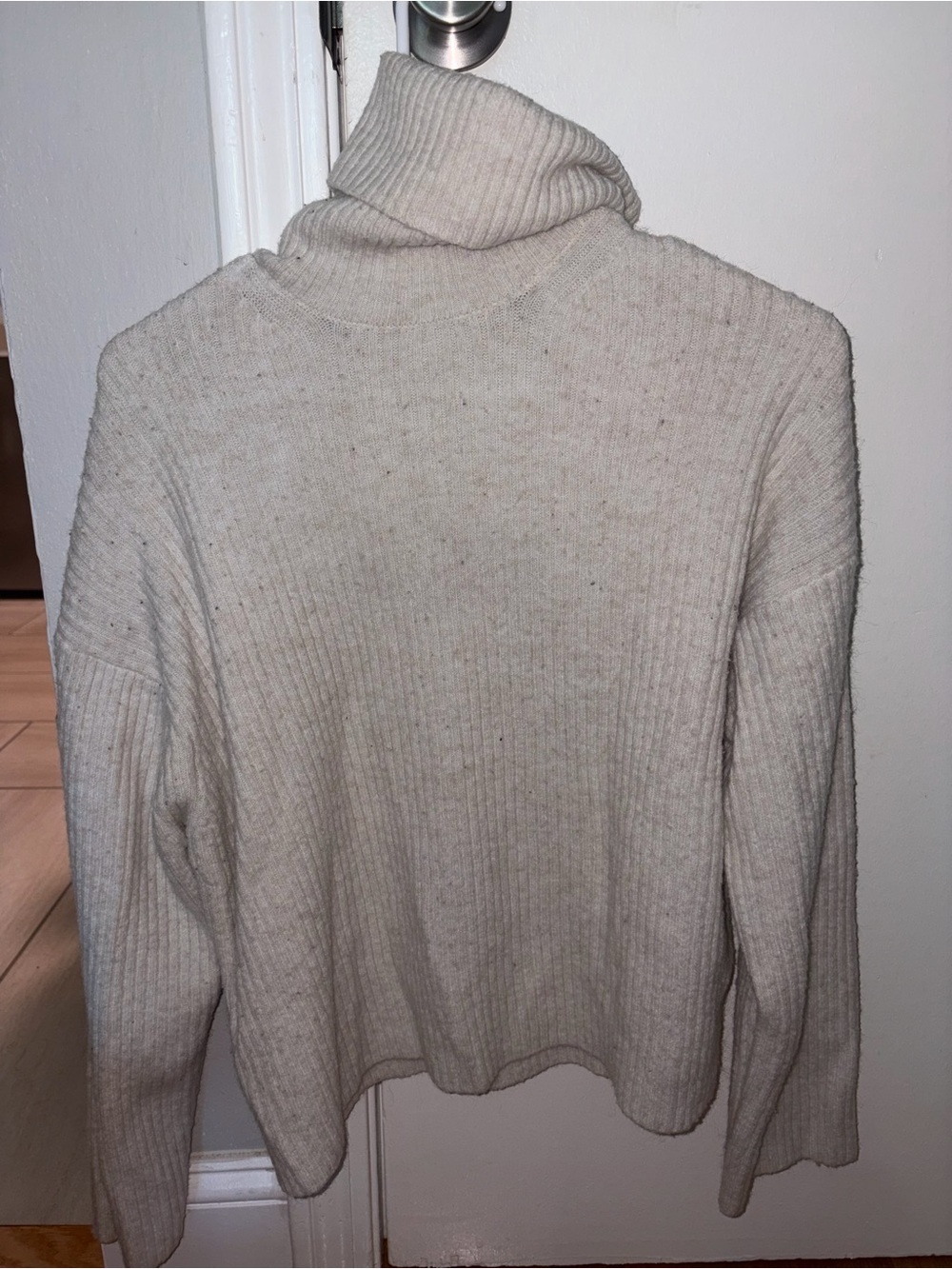 H&M Cream Ribbed Turtleneck Sweater